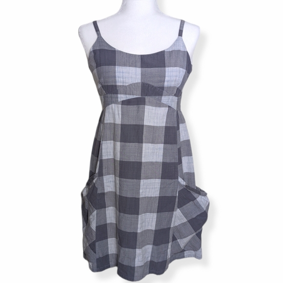 Horny Toad Dresses & Skirts - HORNY TOAD Sz Small Pocket Mini Sundress Cotton Smocked Buffalo Checked Plaid